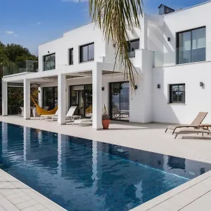 https://villa-palacio-nazari.es-andalucia.com